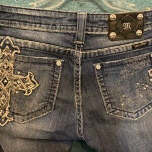 Miss Me Jeans Bootcut, Worn Once 28x31. Discounted Shipping